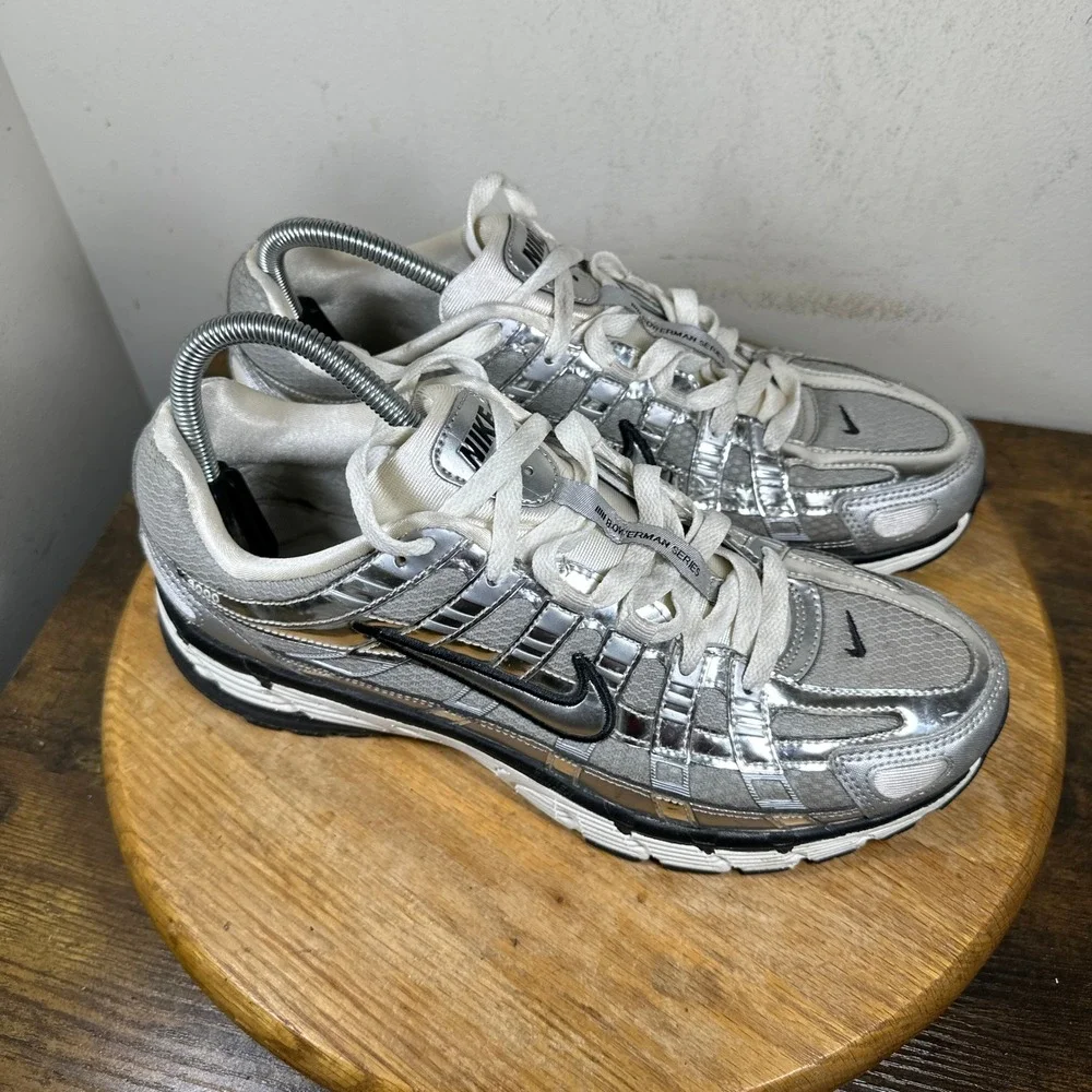 Nike P-6000 Metallic Silver White Black Mens Running Shoes CN0149-001 Size 10